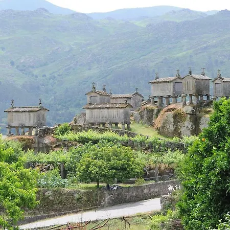 Casa Da Fonte Holiday home *